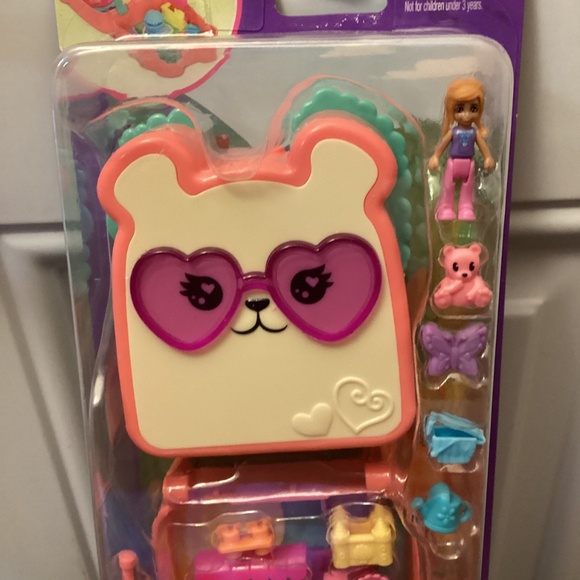 New Polly Pocket CUTIE BEAR PICNIC Mini Play Set Toy Pet and Food Theme 🧺🧸🦋 - Picture 2 of 4